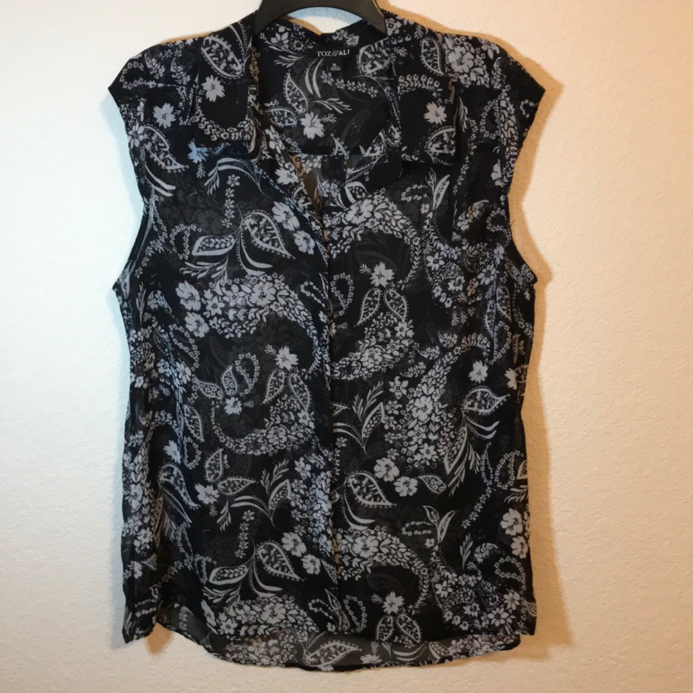 Roz & Ali sheer tank blouse